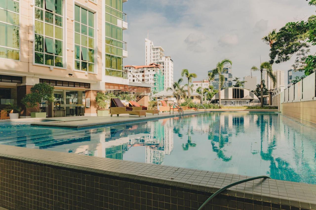 Ayala Mall 10Mins Walk Cebu City Apartment & Pool Exterior photo