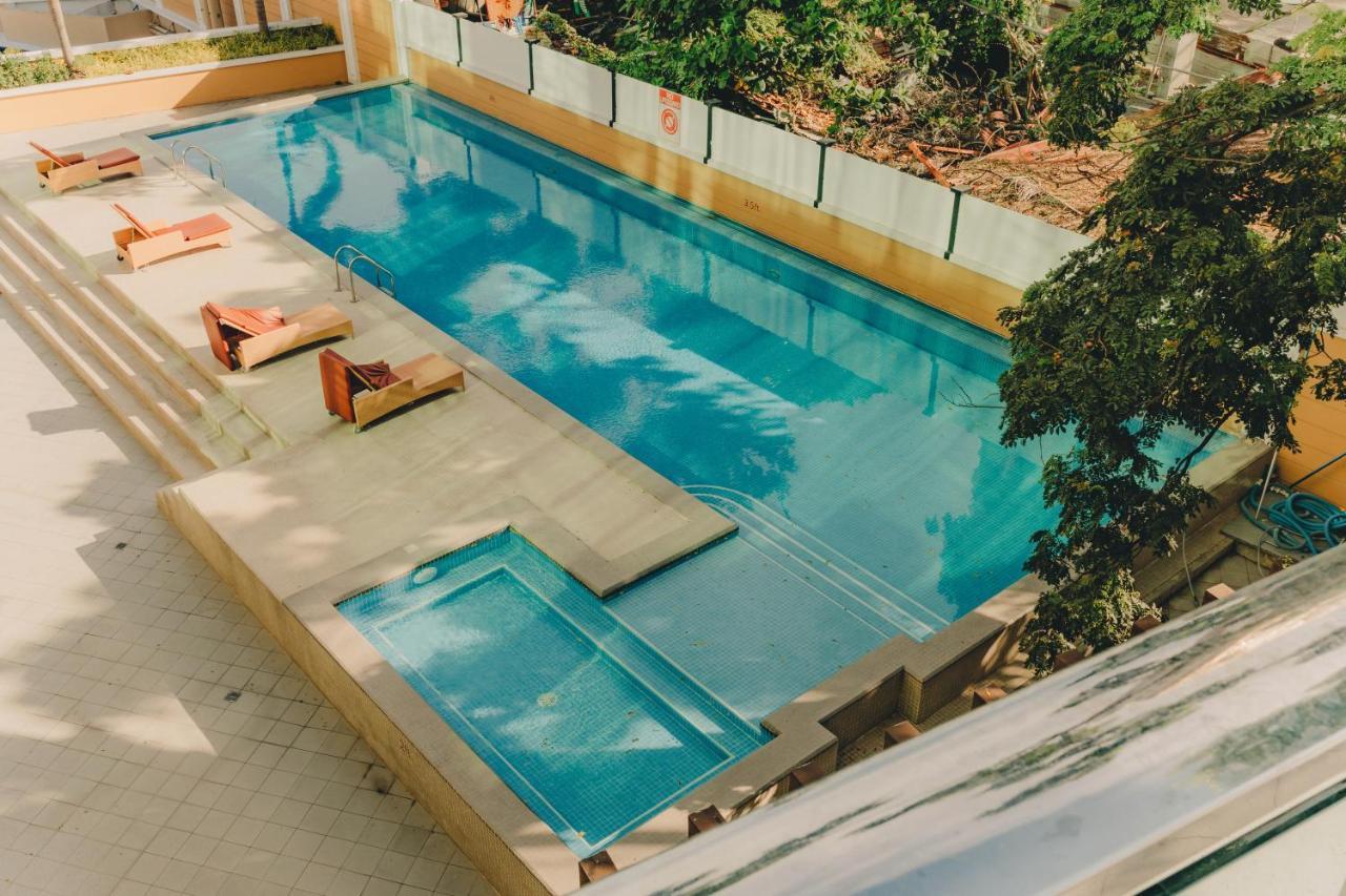 Ayala Mall 10Mins Walk Cebu City Apartment & Pool Exterior photo
